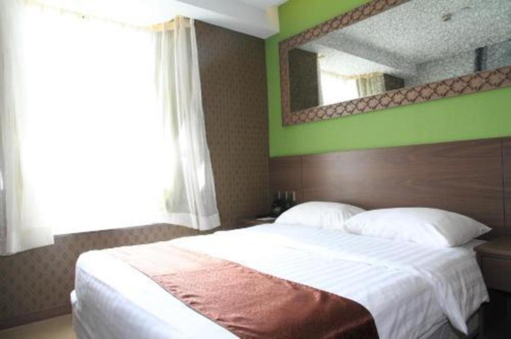 Largos Hotel 3*